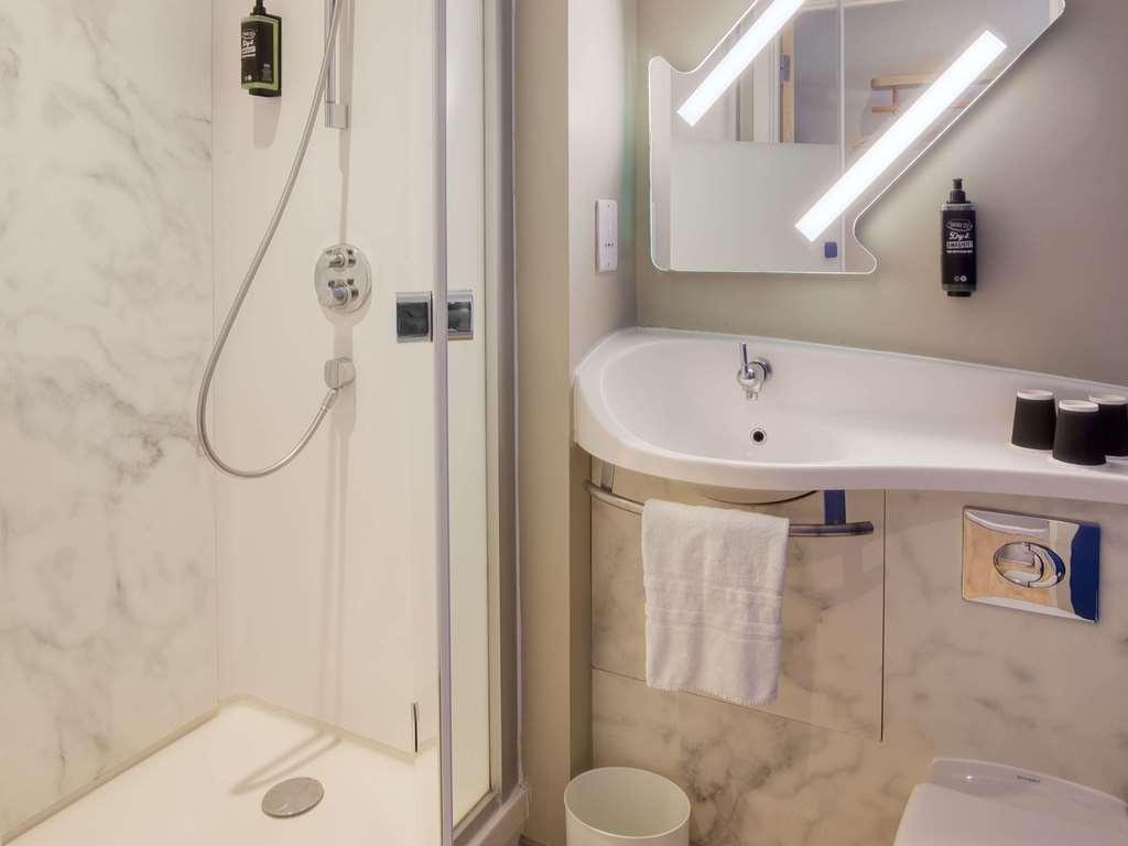 Ibis Budget London Whitechapel - Brick Lane Londres Quarto foto