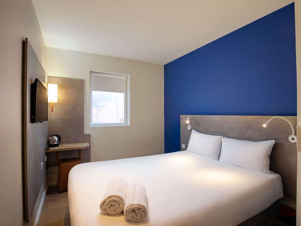 Ibis Budget London Whitechapel - Brick Lane Hotel Quarto foto